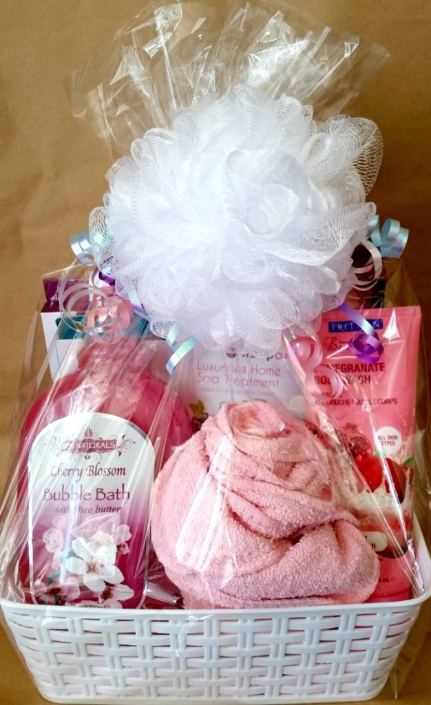 Mother Day Gift Basket Ideas
 Mother s Day Spa & Beauty Gift Basket Bud Friendly Idea