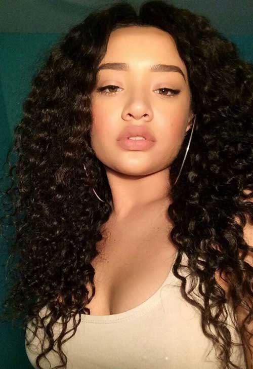 Natural Curly Hairstyles For Long Hair
 20 Long Natural Curly Hairstyles