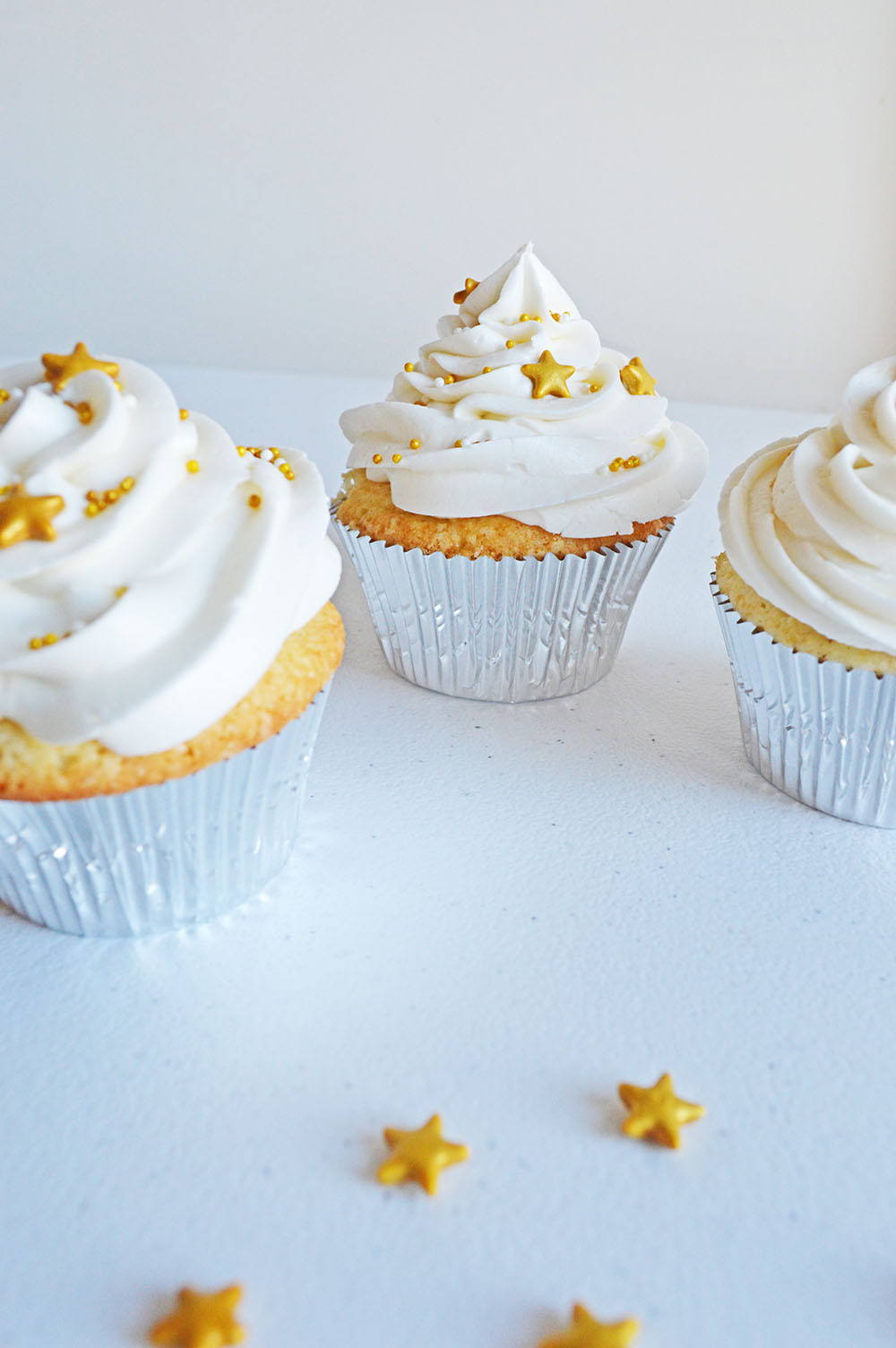 New Years Cupcakes
 New Years Eve Champagne Cupcakes Momma Lew