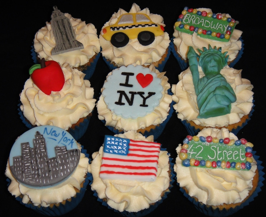 New York Cupcakes
 New York Themed Cupcakes CakeCentral