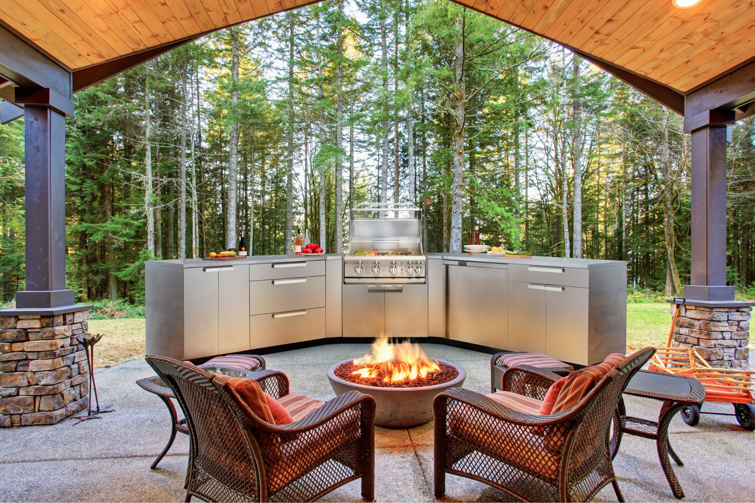 Newage Outdoor Kitchen
 Bringing Value to Luxury Home Categories