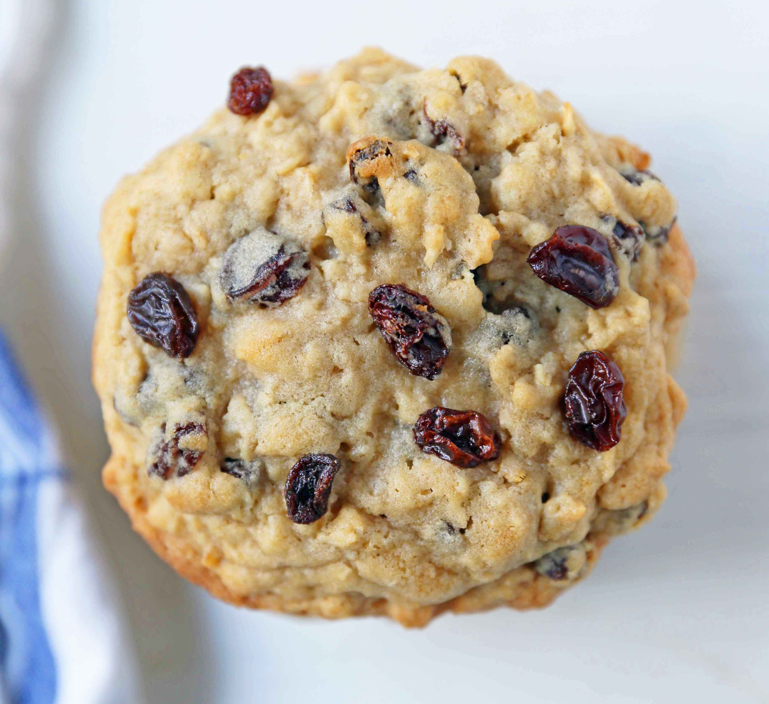 Oatmeal Cookies Recipes
 Levain Bakery Oatmeal Raisin Cookies – Modern Honey