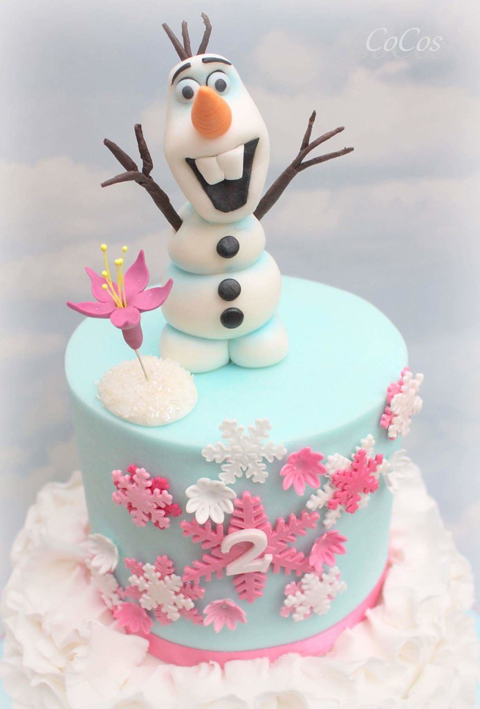 Olaf Birthday Cake
 Frozen theme Olaf birthday cake Lynette Brandl