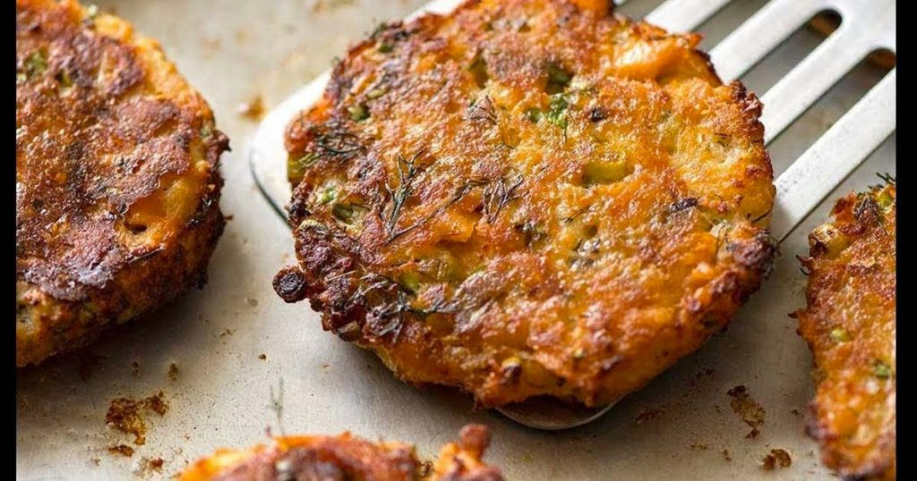 Old Fashioned Salmon Patties
 Old Fashioned Salmon Patties