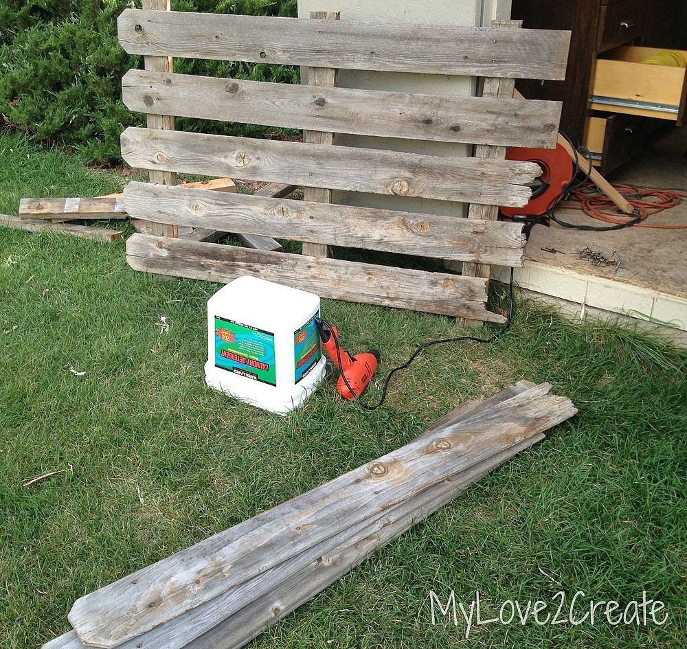 Old Wood Fence Craft Ideas
 A DIY Long Tapered Crate