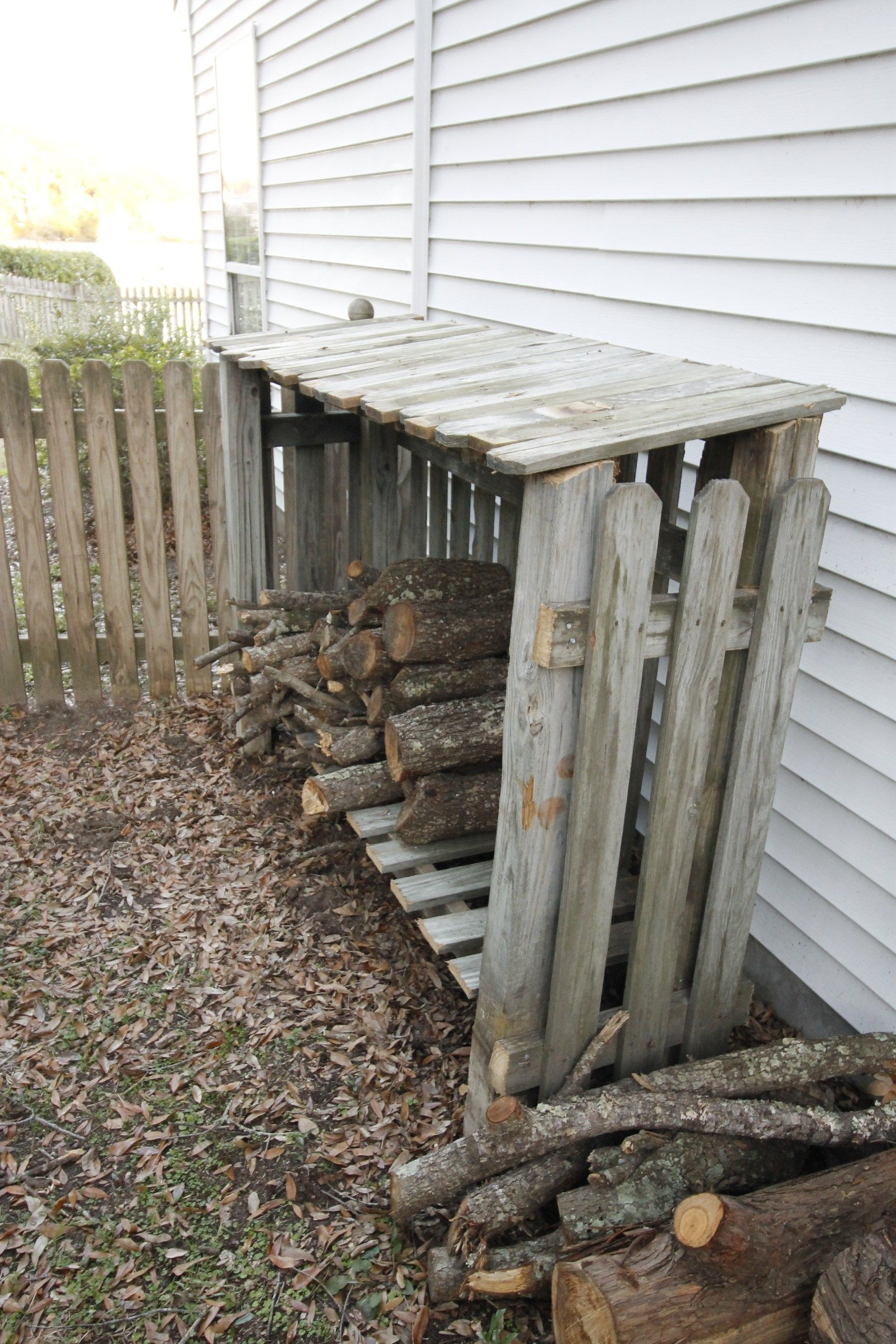 Old Wood Fence Craft Ideas
 Building a Wood Shed from Old Fence