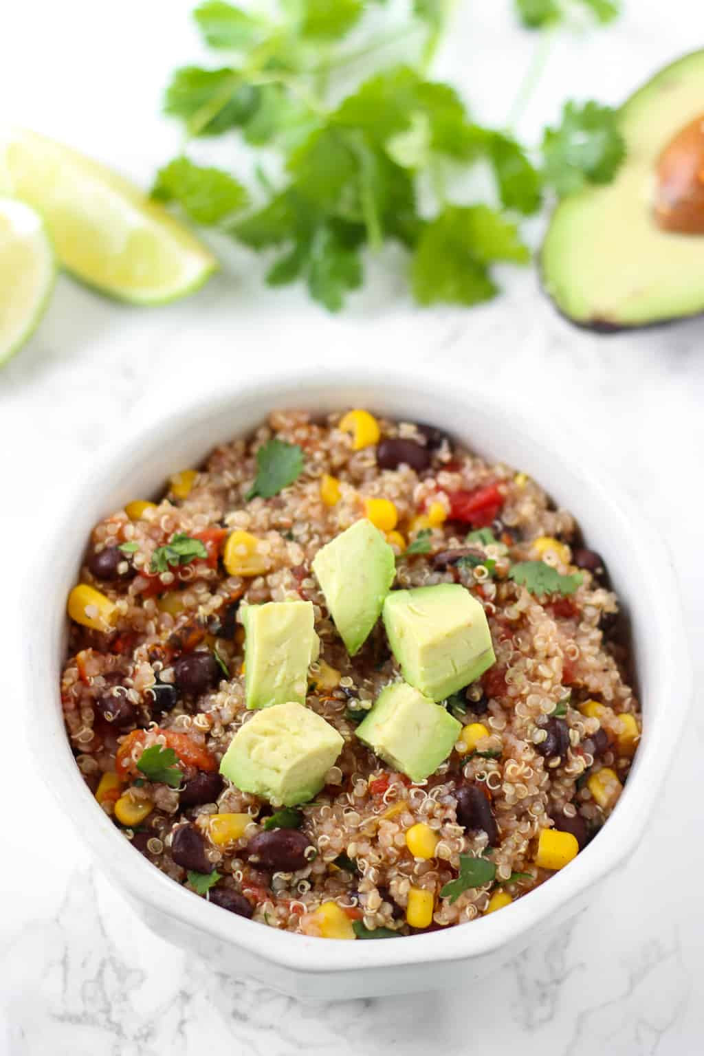 One Pan Mexican Quinoa
 Five Ingre nt e Pan Mexican Quinoa