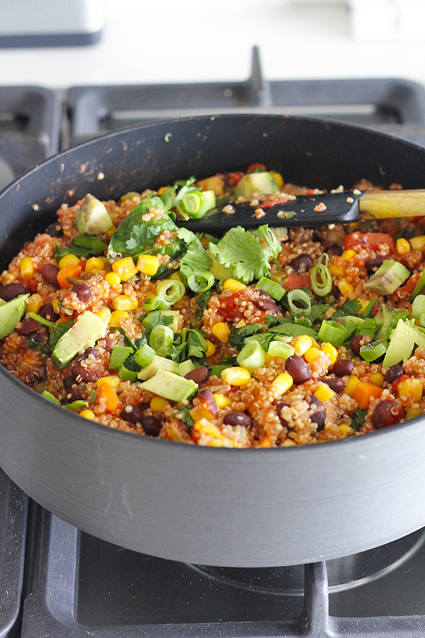 One Pan Mexican Quinoa
 e Pan Mexican Quinoa