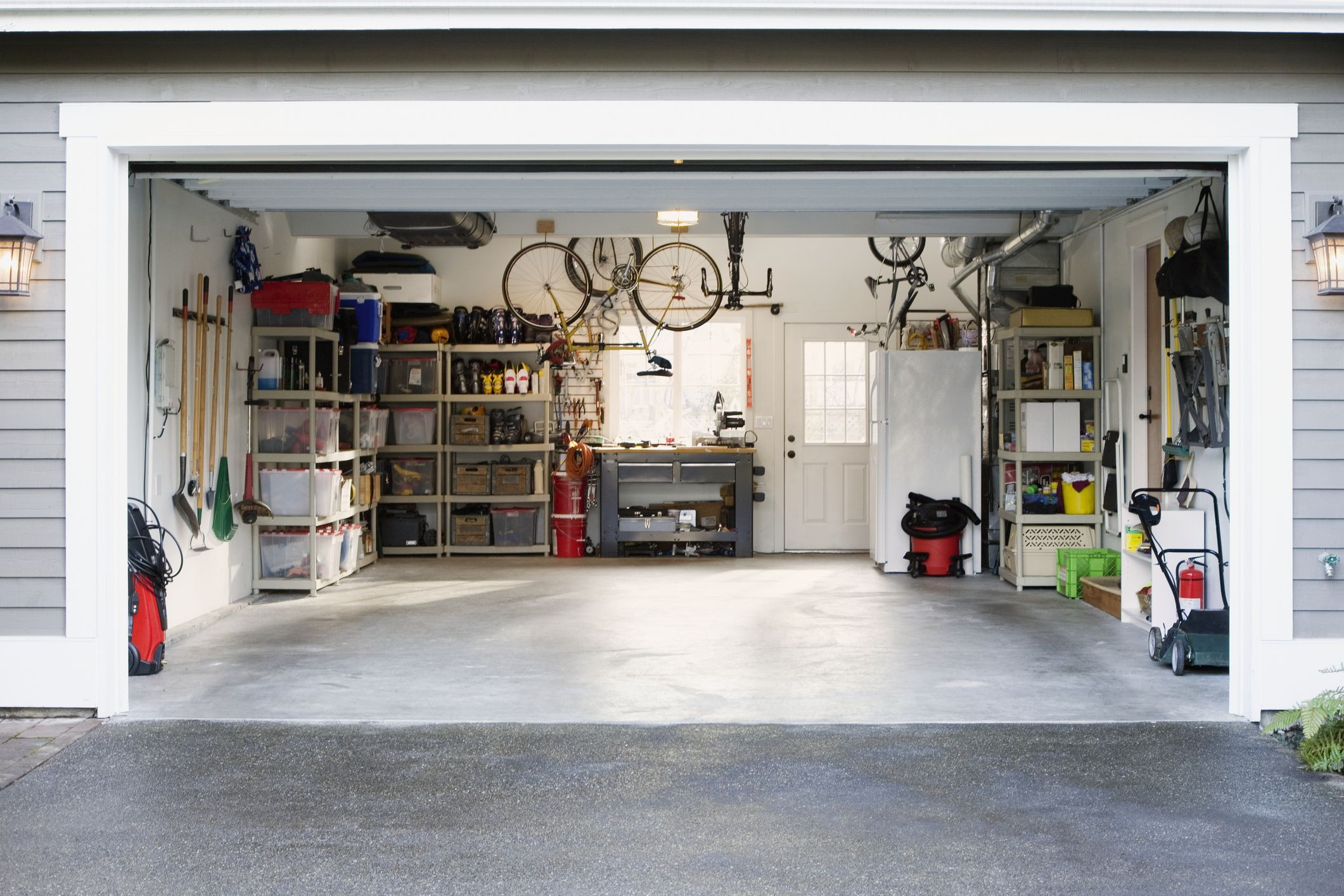 Organized Garage Images
 Guide to a Clean and Organized Garage