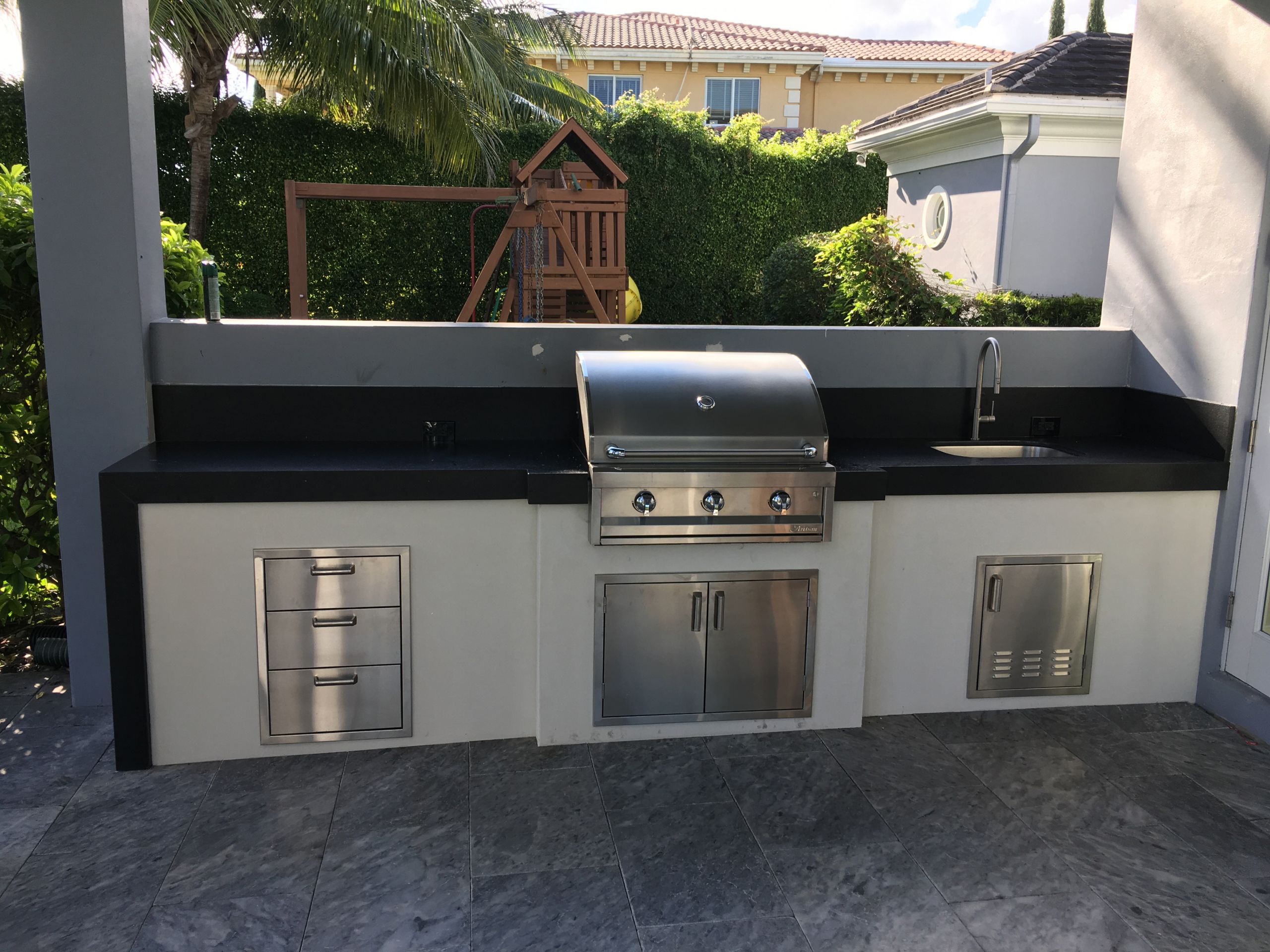 Outdoor Bbq Kitchen
 Modern Luxury Outdoors The BBQ Depot