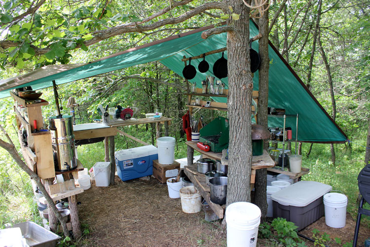 Outdoor Camp Kitchen
 Setting up an Outdoor Kitchen