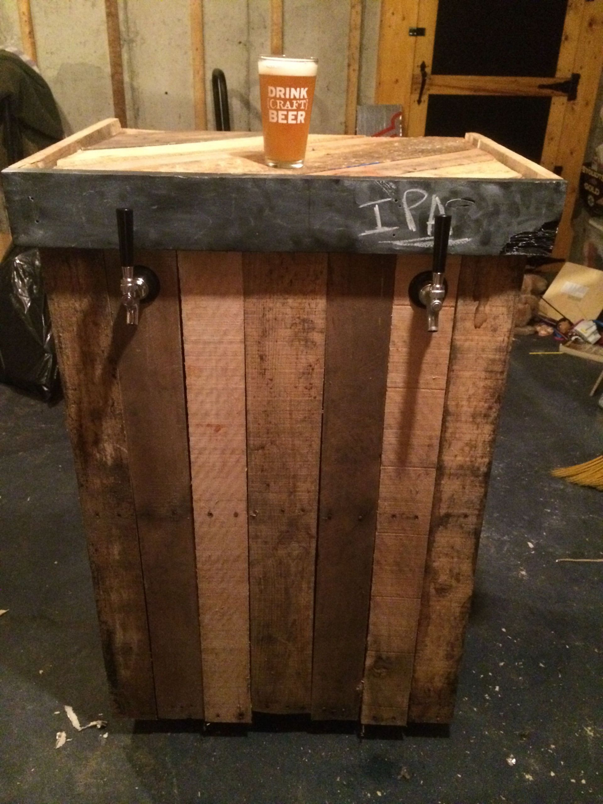 Outdoor Kegerator DIY
 This is a reclaimed wood portable kegerator There are two