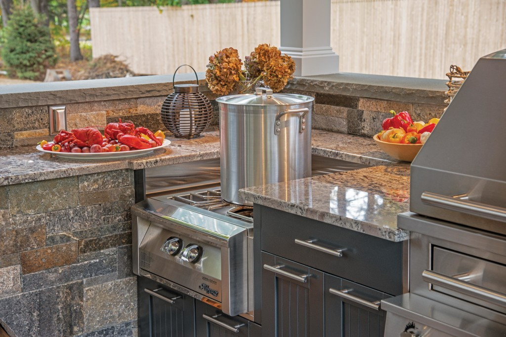 Outdoor Kitchen Appliances
 Best Outdoor Kitchen Appliances You Need