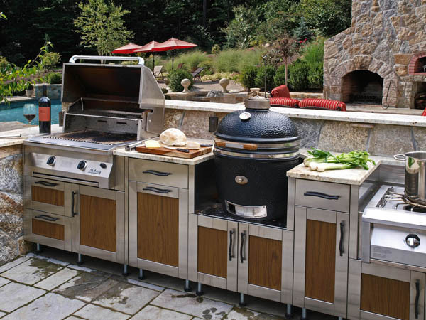 Outdoor Kitchen Appliances
 Outdoor Kitchen Must Have Appliances