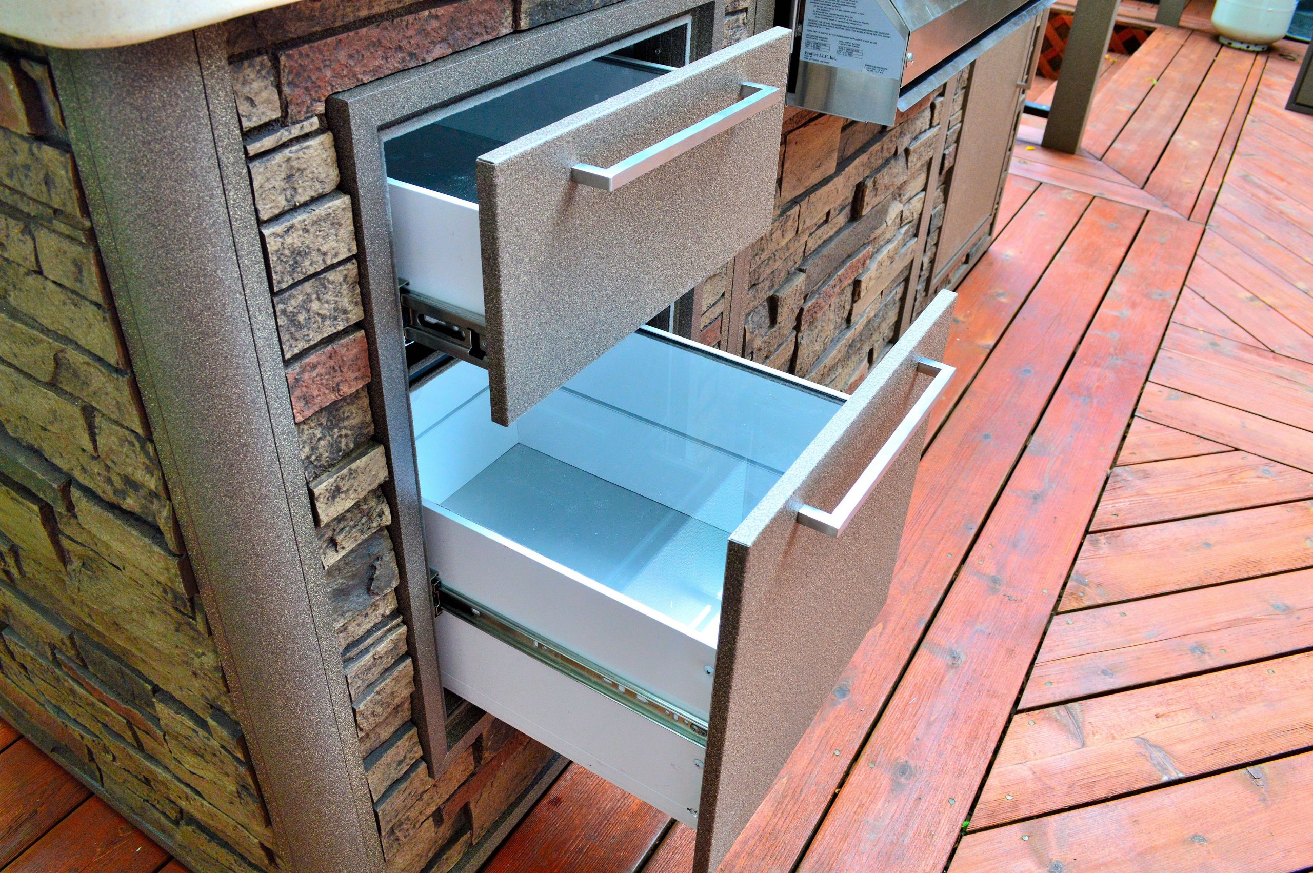 Outdoor Kitchen Doors And Drawers
 Outdoor Kitchen doors and drawers from Sunset Bay Outdoor