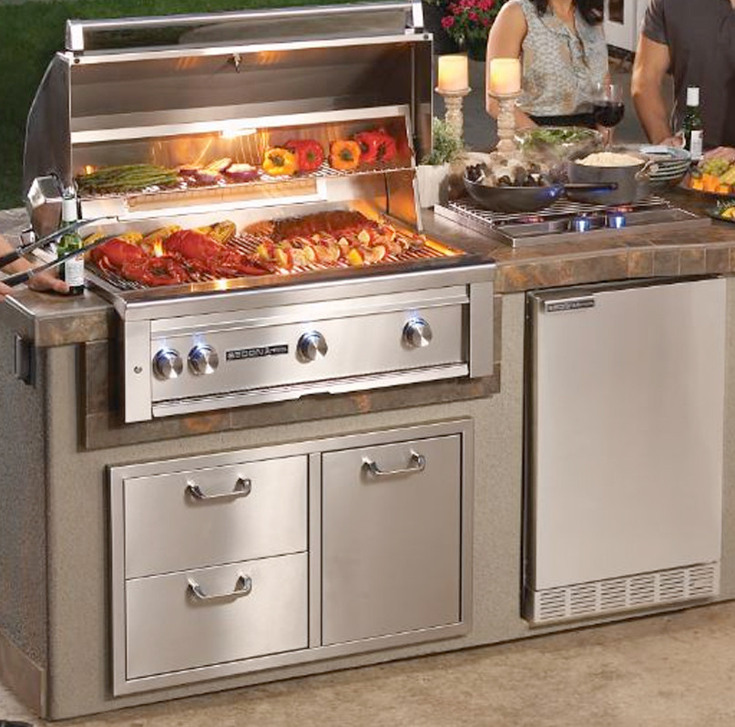 Outdoor Kitchen Gas Grills
 Gas Grills by Lynx Paradise Outdoor Kitchens • Outdoor