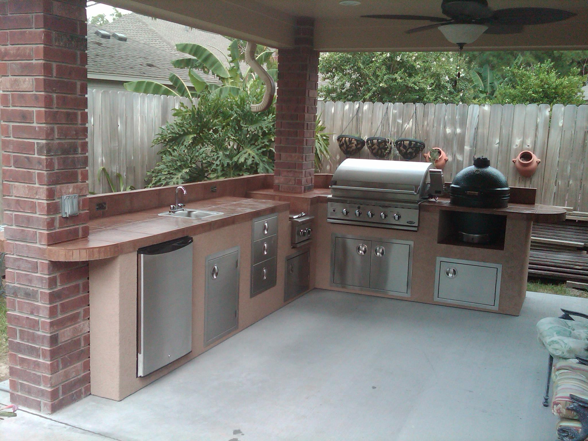 Outdoor Kitchen Gas Grills
 Outdoor Kitchen Equipment Houston Outdoor Kitchen Gas