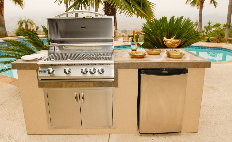 Outdoor Kitchen Island Kits
 Outdoor Kitchen and BBQ Island Kit Gallery