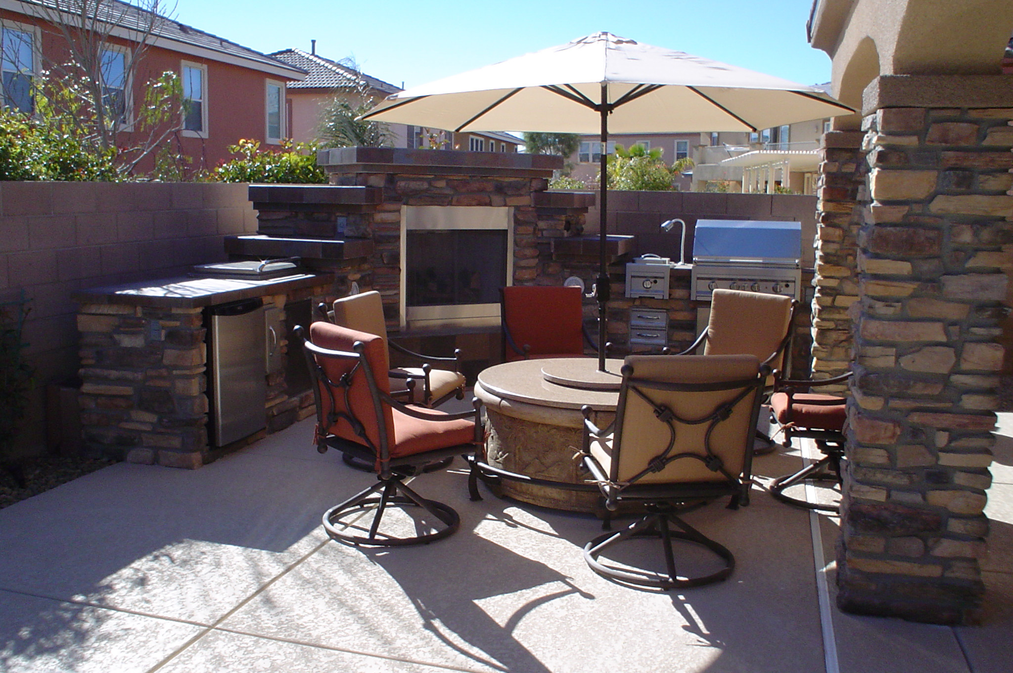 Outdoor Kitchen Las Vegas
 gallery 08 015 Las Vegas Outdoor Kitchen