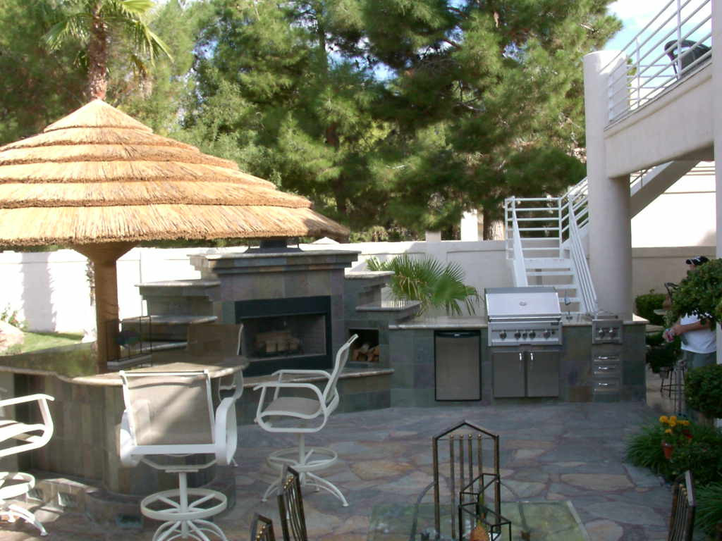 Outdoor Kitchen Las Vegas
 plete Outdoor Kitchen with Fireplace Las Vegas