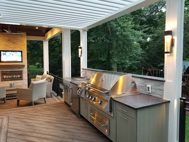 Outdoor Kitchen On Deck
 Outdoor Living Speciality Design & Build Firm plete turn