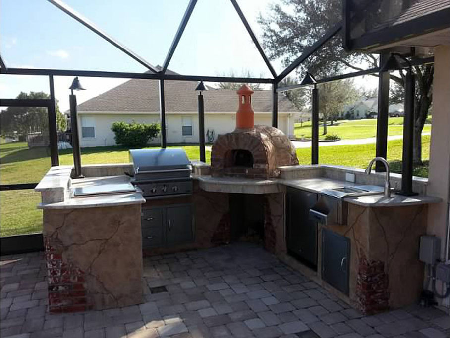 Outdoor Kitchen With Pizza Oven
 Outdoor Pizza Oven