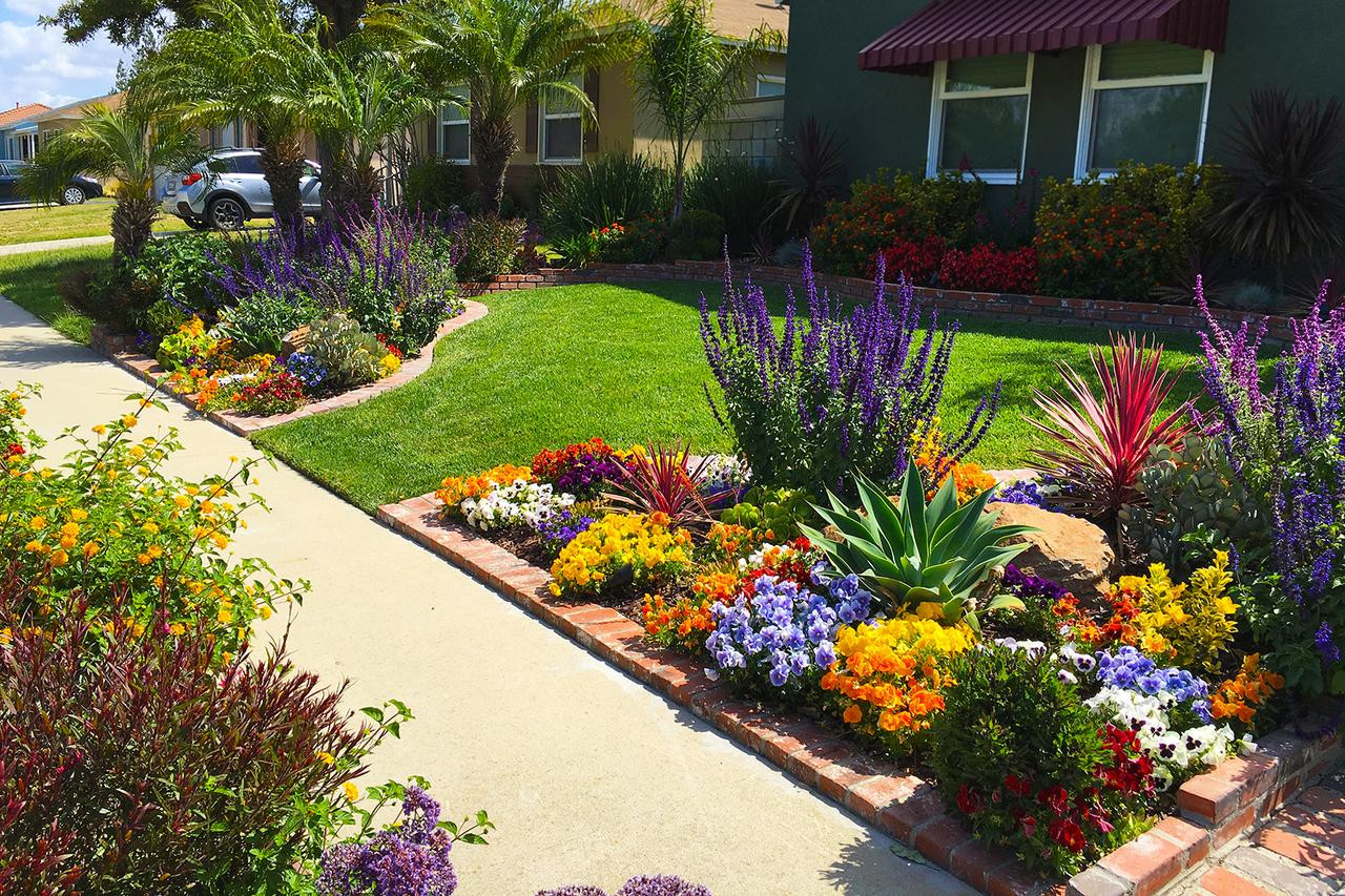 Outdoor Landscape Curb Appeal
 Front Yard Landscaping Ideas for Curb Appeal