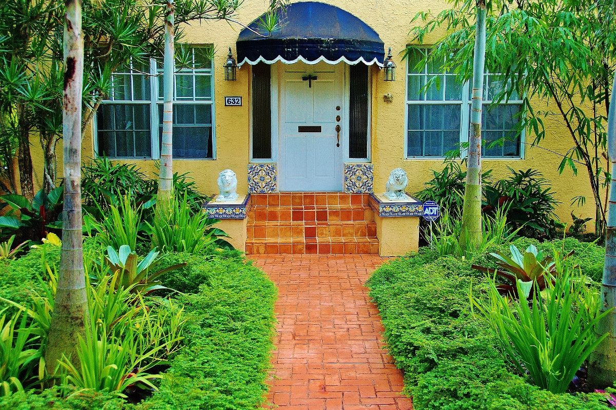 Outdoor Landscape Front
 Landscape ideas South Florida front yard Garden design