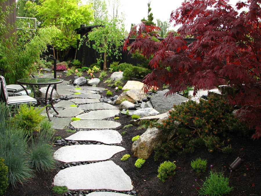 Outdoor Landscape Hill
 Private Japanese Garden Landscaping Network