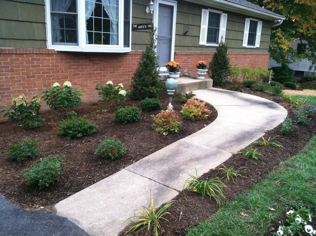 Outdoor Landscape Low Maintenance
 Low Maintenance Landscape