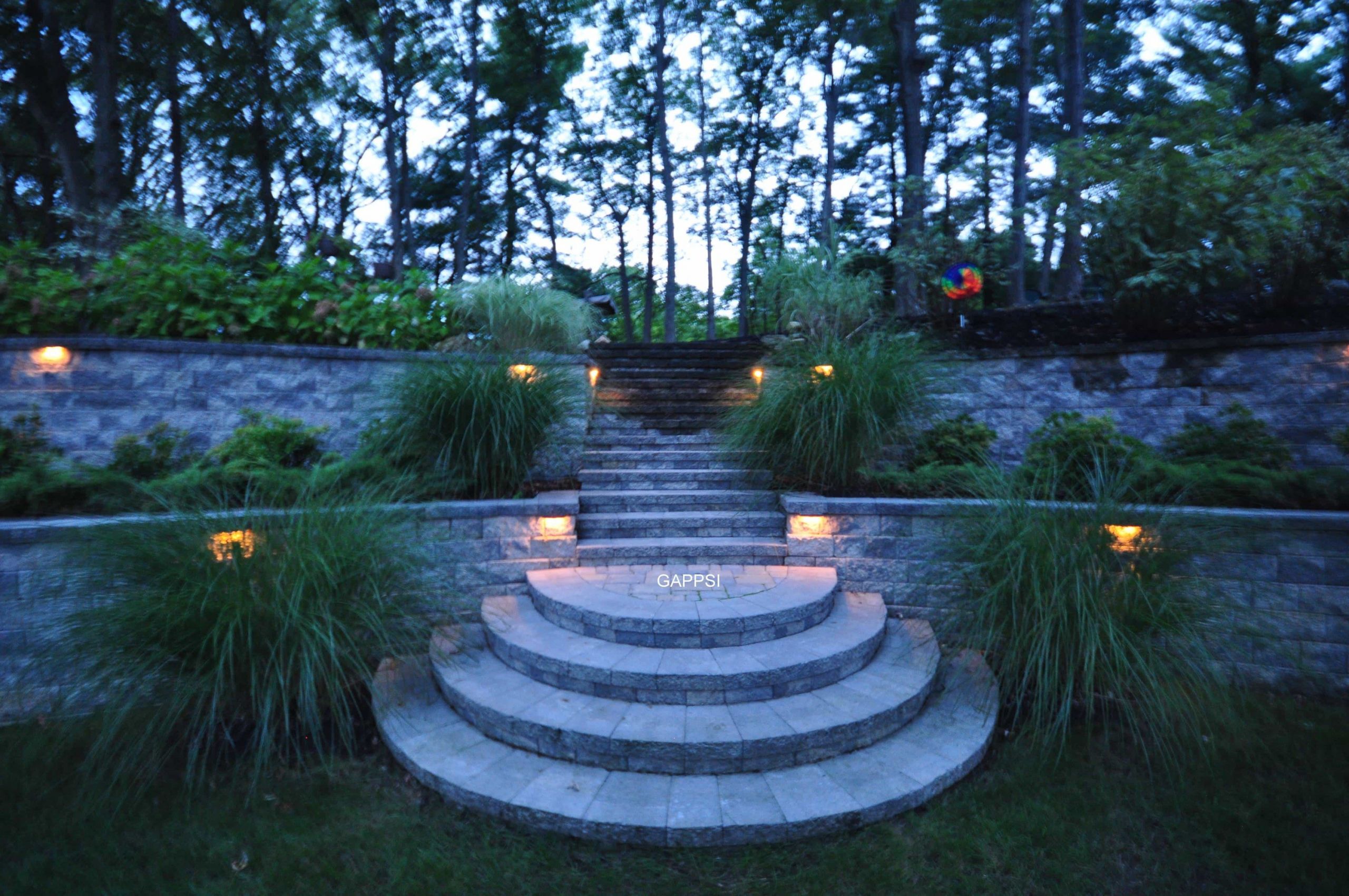 Outdoor Landscape Videos
 Landscape Lighting Design