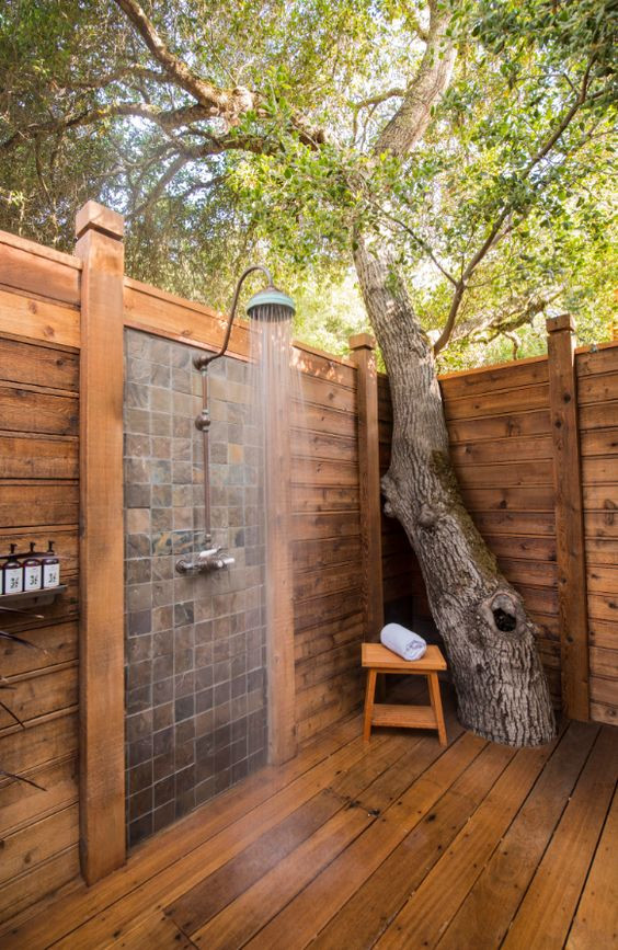Outdoor Shower DIY
 10 Amazing DIY Outdoor Showers You Can Make in No Time