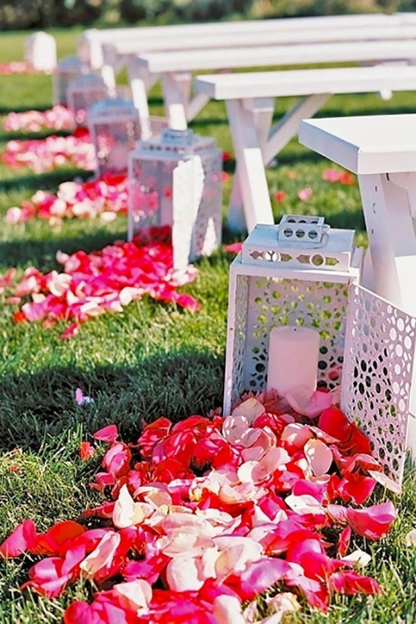 Outdoor Wedding Decorations DIY
 29 Awesome Wedding Aisle Decorations for Fall Wedding