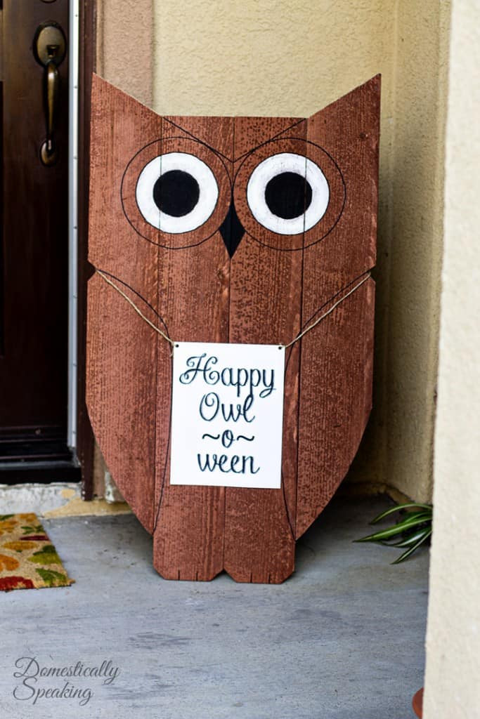 Outdoor Wood Crafts
 DIY Wood Owl Outdoor Decor Happy Owl o ween Domestically