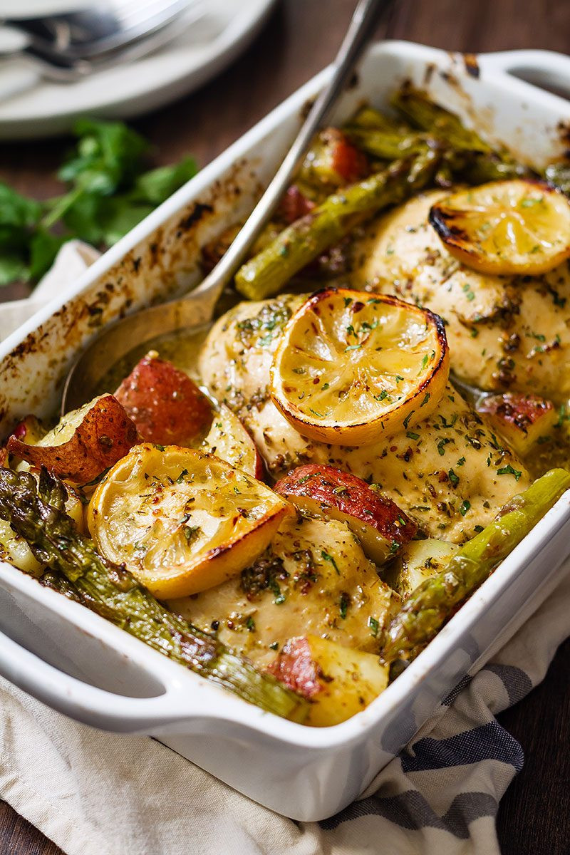 Oven Roasted Chicken Breast And Vegetables
 Baked Chicken Breasts with Lemon & Veggies — Eatwell101