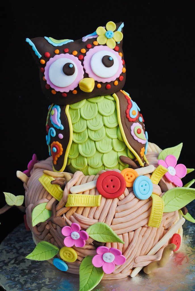 Owl Birthday Cakes
 20 Owl themed birthday cakes we love