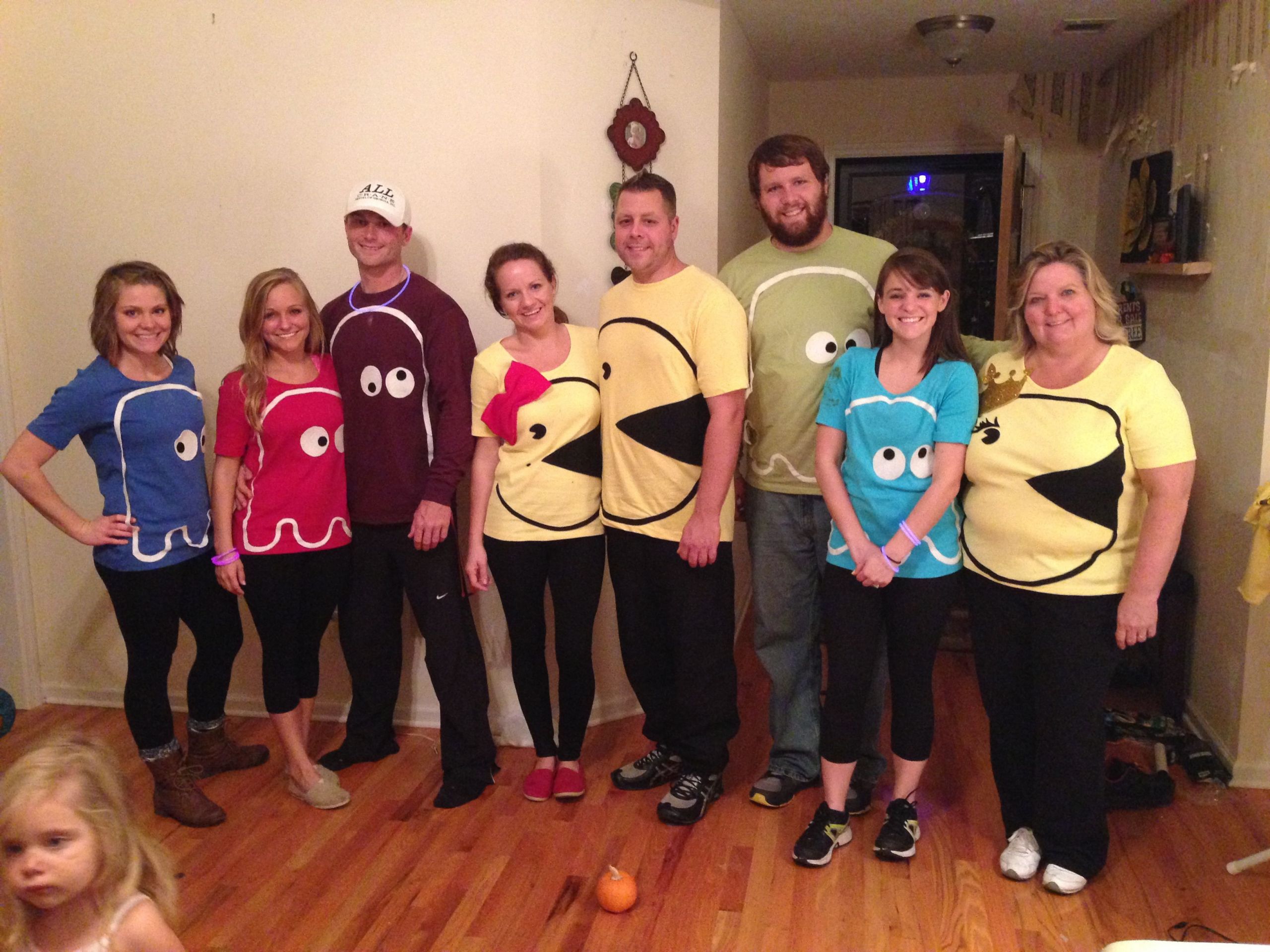 Pacman Costumes DIY
 DIY Pacman costume DIY Pacman Family costume