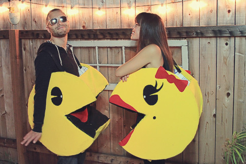 Pacman Costumes DIY
 Couples Halloween Costume DIY Pacman – Julie Ann Art