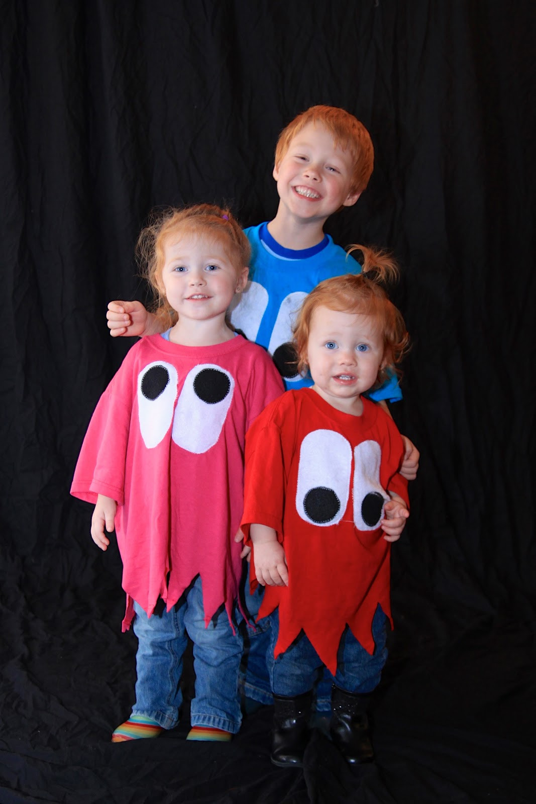 Pacman Costumes DIY
 Quick Pacman Costume