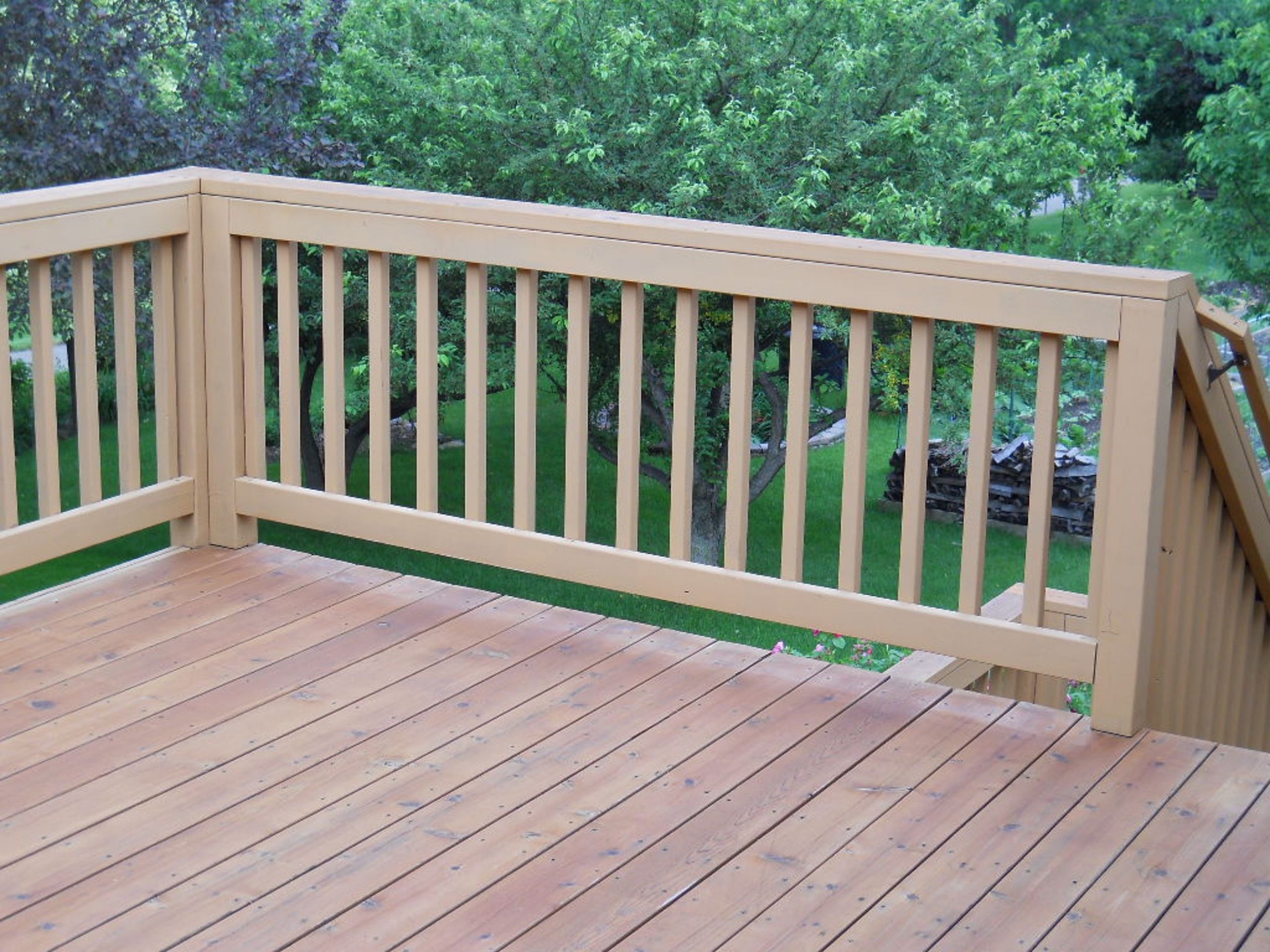 Painted Deck Rails
 How To Strip Paint From Deck Railing