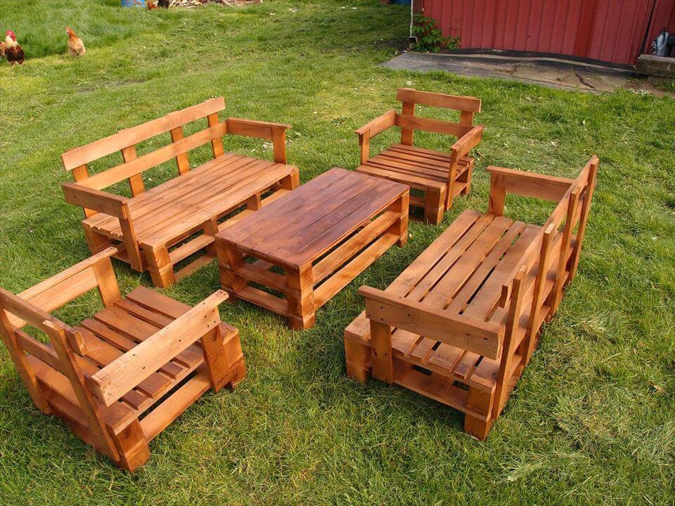 Pallet Outdoor Furniture DIY
 Upcycled Pallet Garden Furniture Set