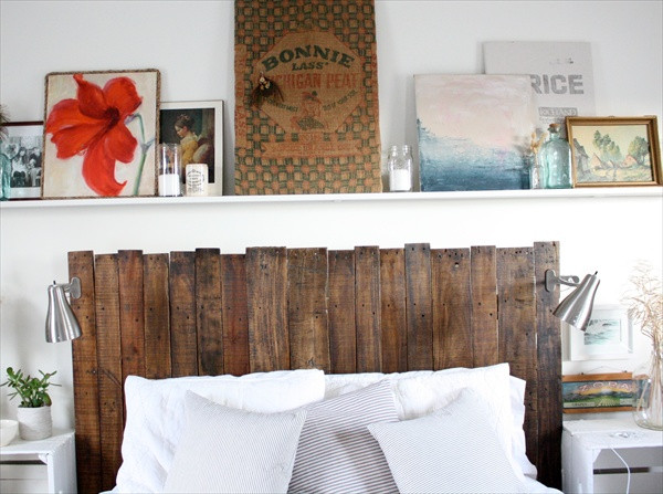 Pallet Wood Headboard DIY
 27 DIY Pallet Headboard Ideas