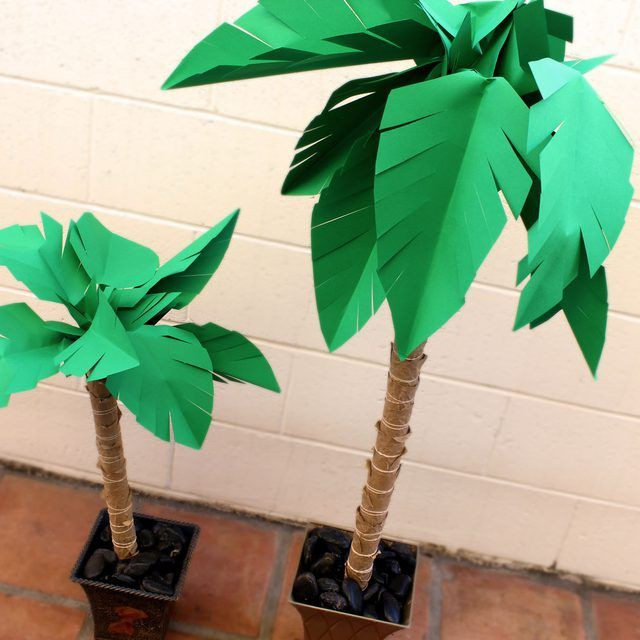 Palm Tree Decorations DIY
 How to Make a Paper Palm Tree