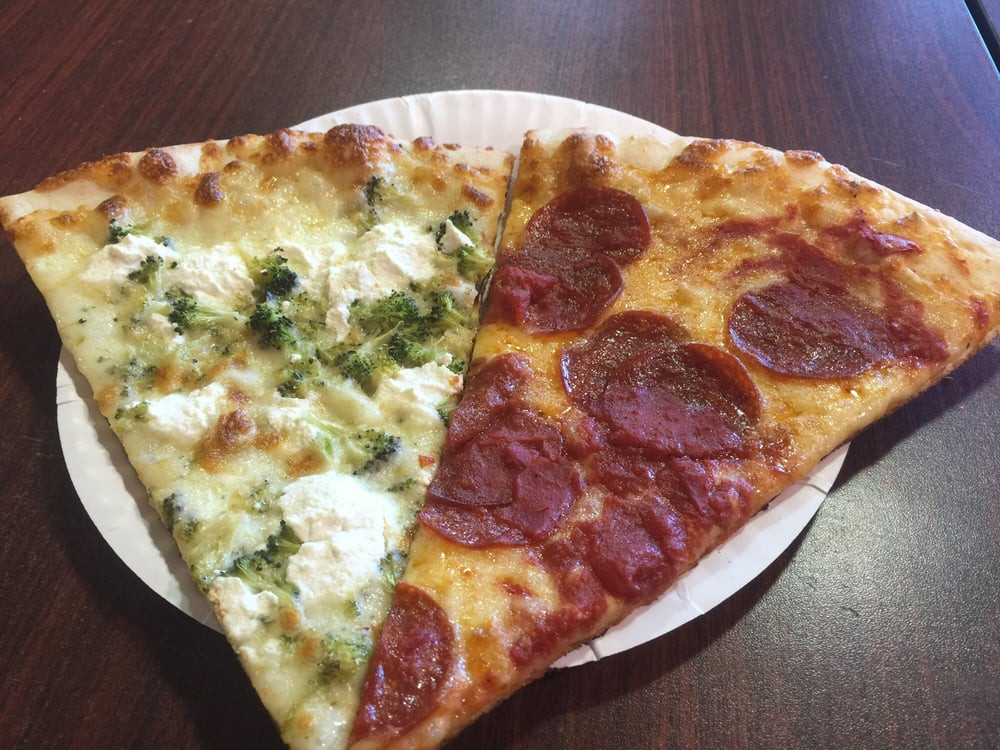 Papa'S Tomato Pies
 Pepperoni and white with broc Yelp