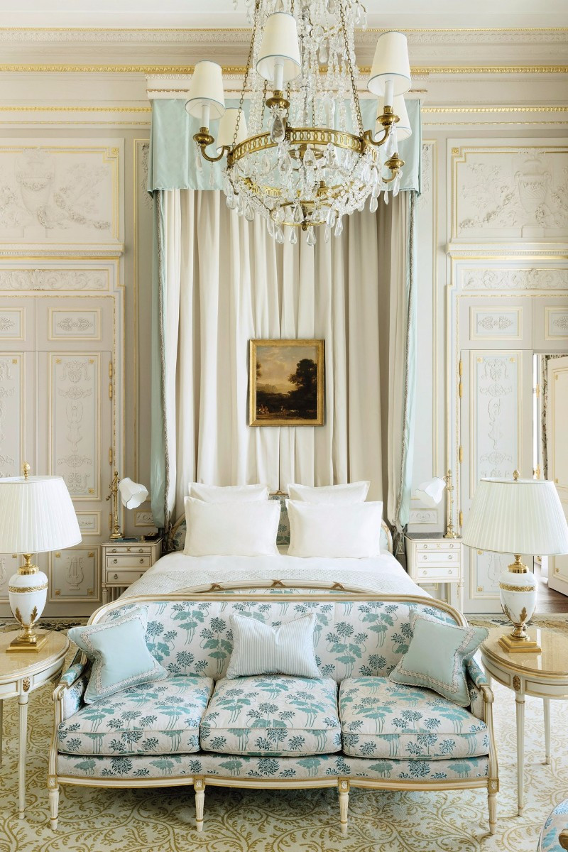 Parisian Decor Bedroom
 10 French Style Master Bedrooms – Master Bedroom Ideas