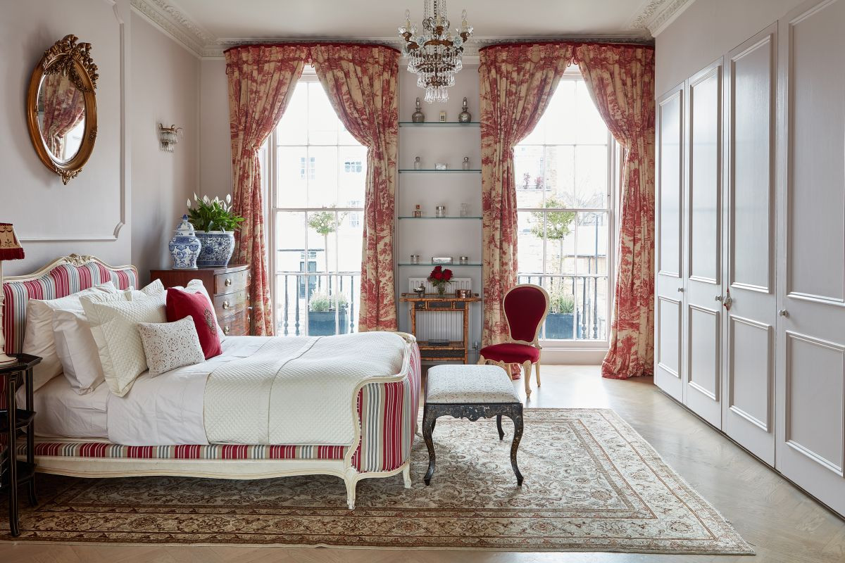 Parisian Decor Bedroom
 18 romantic French style bedroom ideas