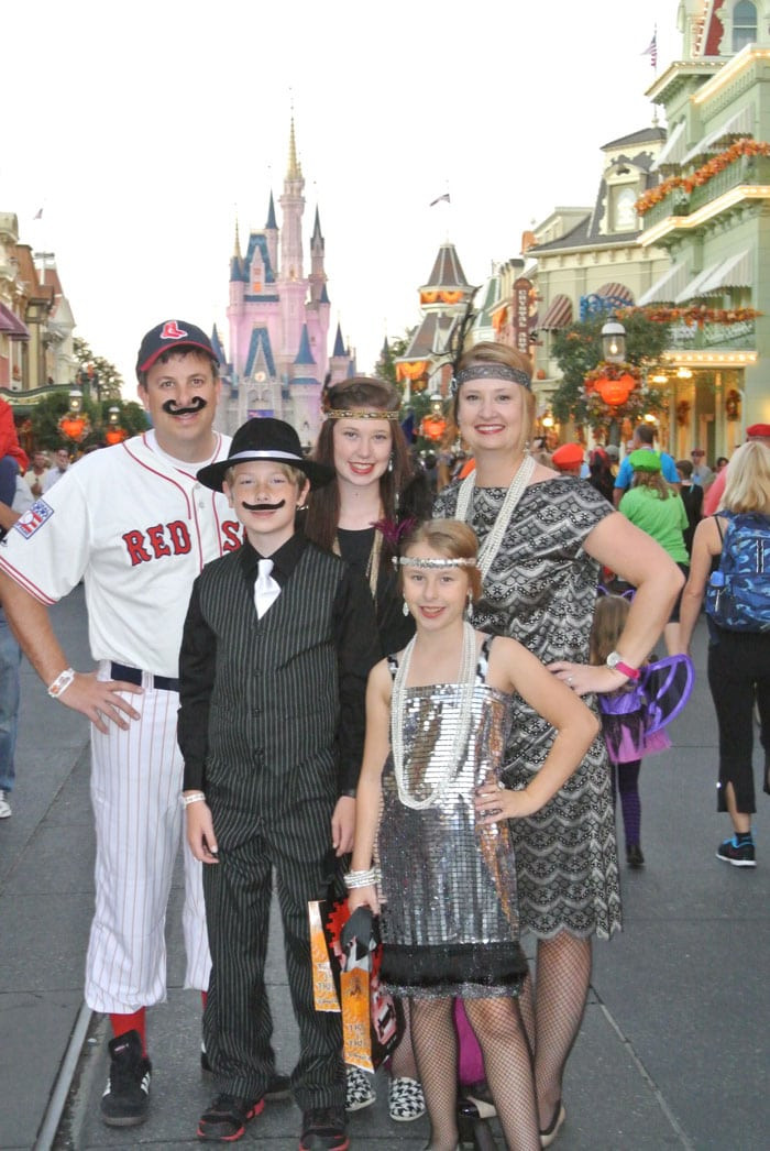 Party Halloween Costumes Ideas
 Flapper Halloween Costume Ideas The Polka Dot Chair