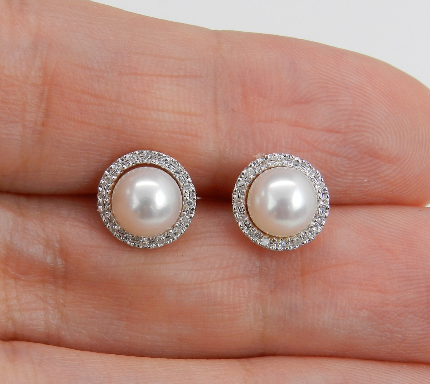 Pearl Earring Studs
 20 Pearl Earrings Designs Ideas