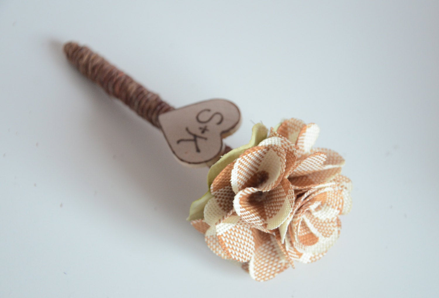 Pen For Wedding Guest Book
 Personalized rustic wedding guest book pen with burlap rose