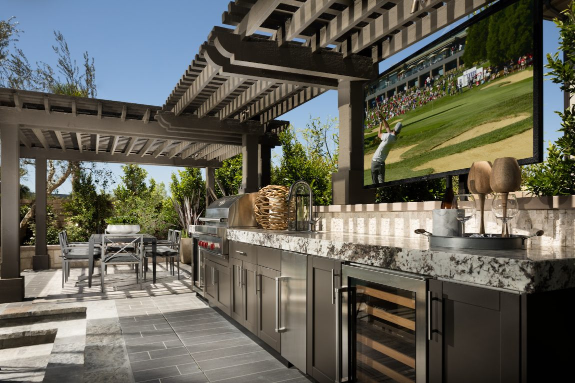 Pergola Outdoor Kitchen
 Dream Designs & Ideas For Your Outdoor Kitchen